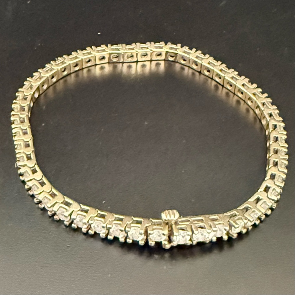 Vintage Unsigned Gold-plated Clear CZ 7-inch Tennis Bracelet 12g.